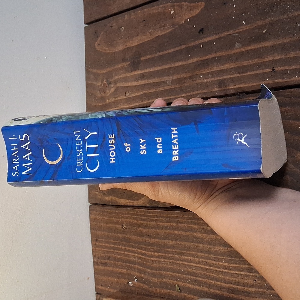 House of Sky and Breath By Sarah J. Maas - Picture 3 of 4